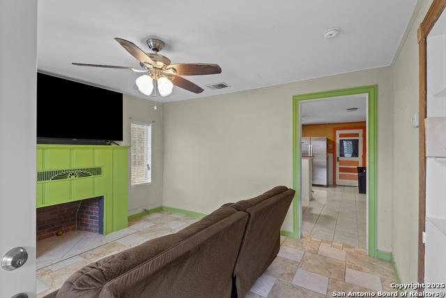 Image 4 of 28 For 4547 Ida Drive