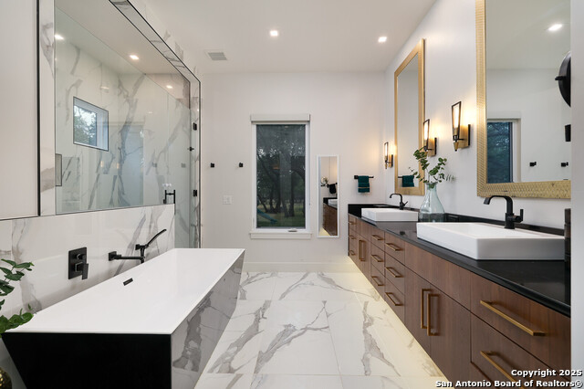 Image 24 of 50 For 931 Belle Oaks