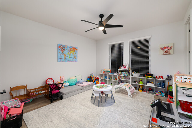 Image 31 of 50 For 931 Belle Oaks