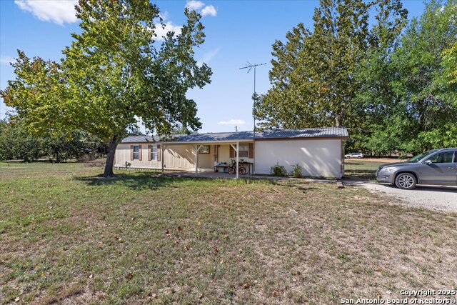 Details for 1411 B Democrat Street, Blanco, TX 78606