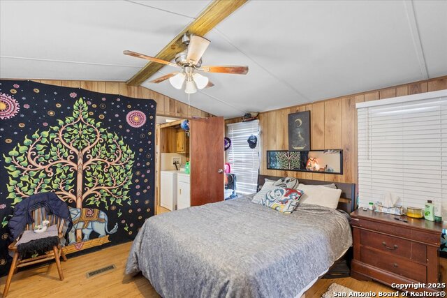 Image 10 of 15 For 1411 B Democrat Street