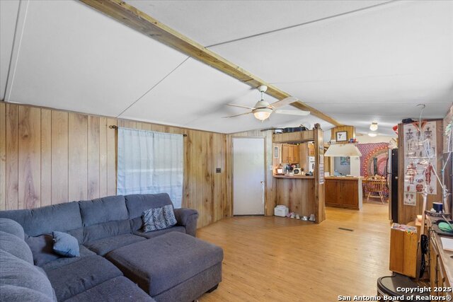 Image 2 of 15 For 1411 B Democrat Street