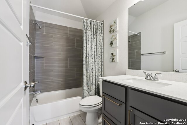 Listing photo id 32 for 9121 Pepperton Ln