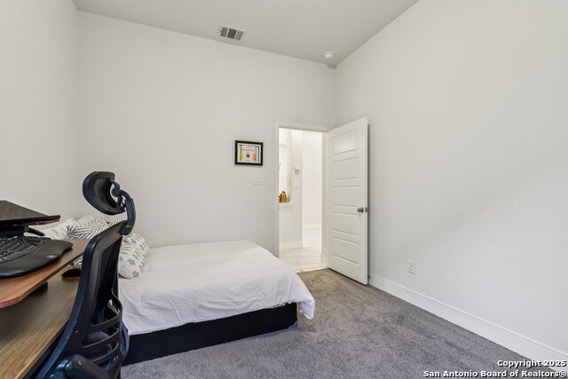 Listing photo id 38 for 9121 Pepperton Ln