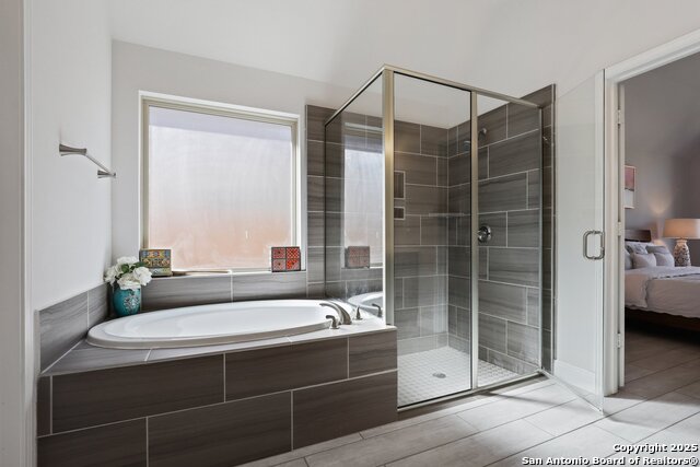 Listing photo id 50 for 9121 Pepperton Ln