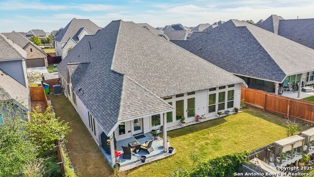 Listing photo id 65 for 9121 Pepperton Ln