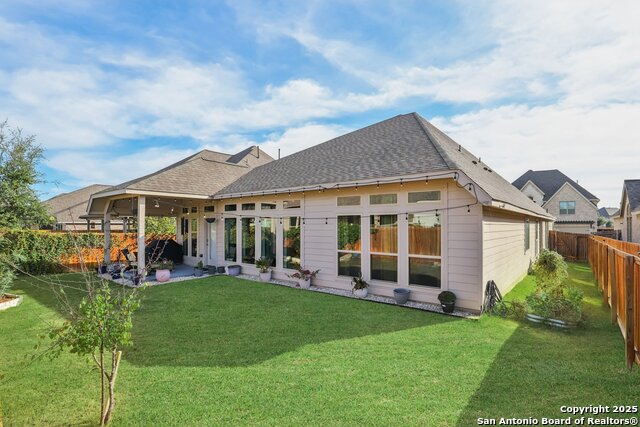 Listing photo id 69 for 9121 Pepperton Ln