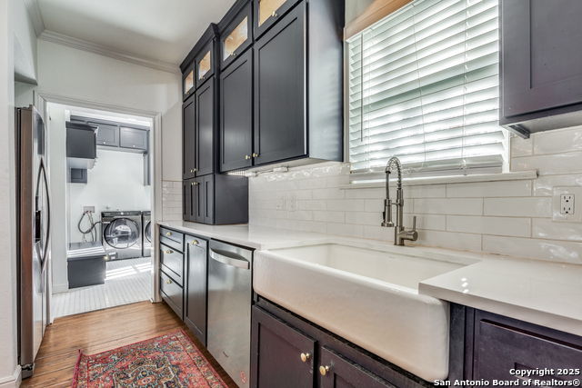 Image 10 of 25 For 344 Rosewood W