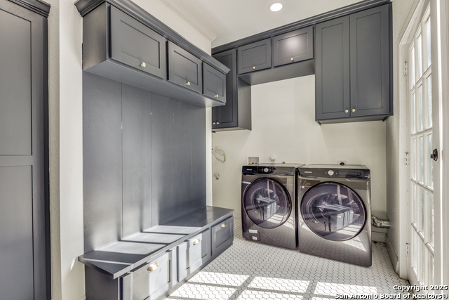 Image 11 of 25 For 344 Rosewood W