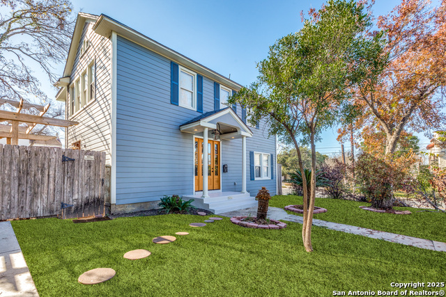 Image 3 of 25 For 344 Rosewood W