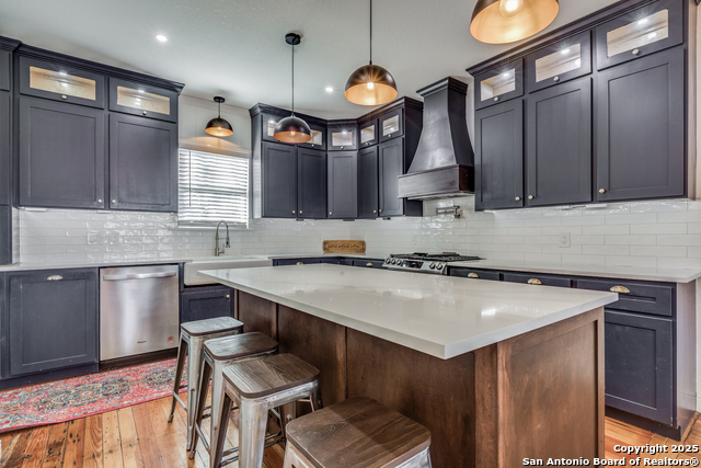 Image 9 of 25 For 344 Rosewood W