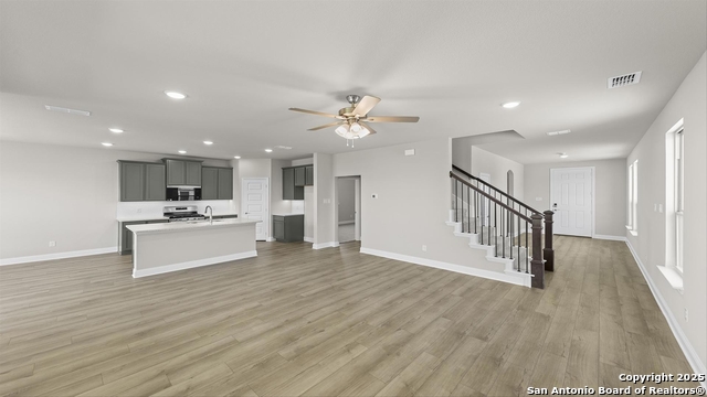 Image 17 of 26 For 314 Cowboy Knoll