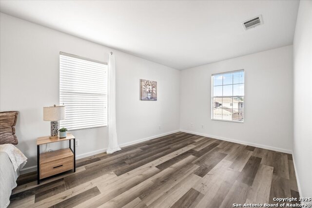 Image 25 of 54 For 1660 Mason King