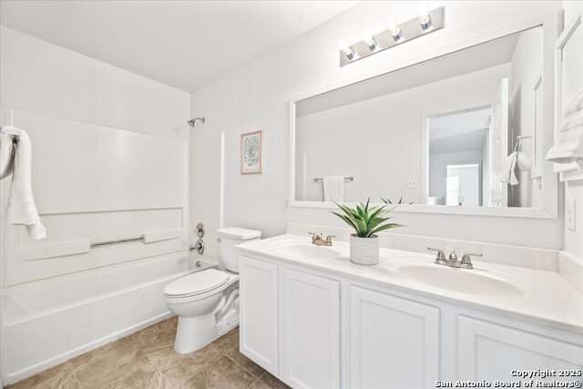 Image 31 of 54 For 1660 Mason King