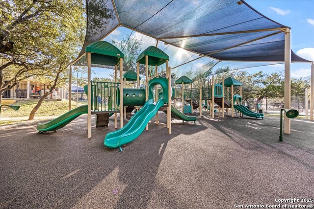 Image 46 of 54 For 1660 Mason King