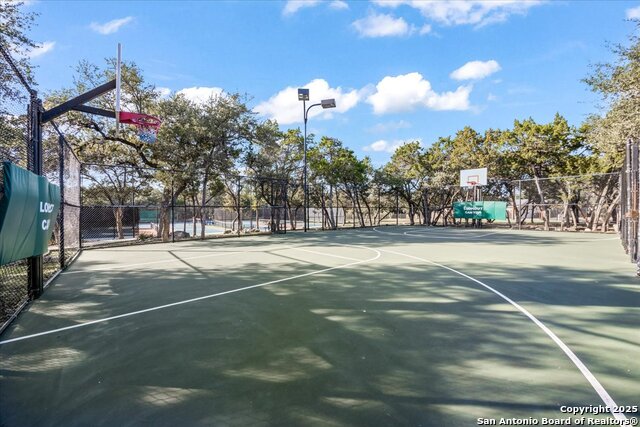 Image 49 of 54 For 1660 Mason King