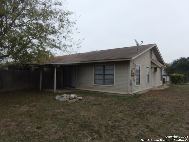 Image 2 of 12 For 1371 Bayou  