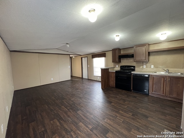 Image 13 of 23 For 1911 Wald Rd  14