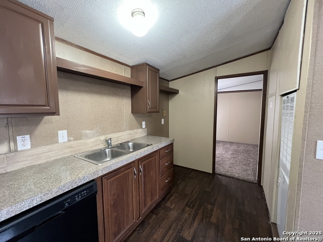 Image 21 of 23 For 1911 Wald Rd  14