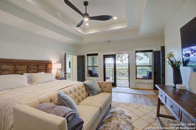 Image 15 of 37 For 334 Arthur  