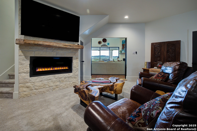 Image 23 of 37 For 334 Arthur  