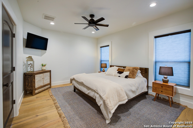 Image 28 of 37 For 334 Arthur  