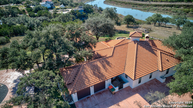 Image 35 of 37 For 334 Arthur  