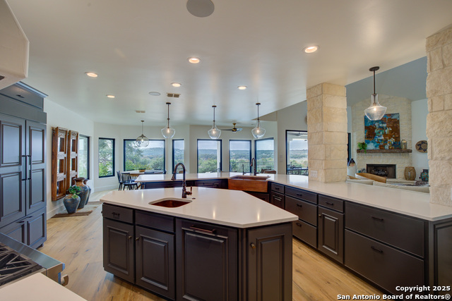 Image 4 of 37 For 334 Arthur  