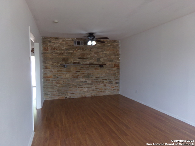 Image 12 of 29 For 5975 Babcock