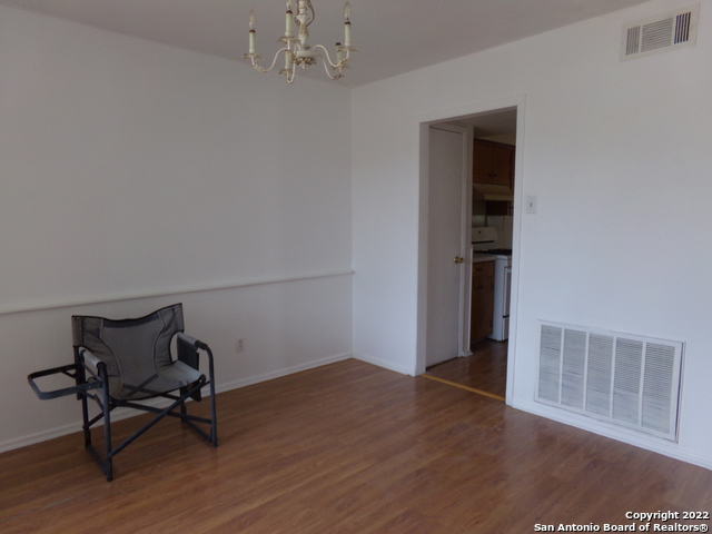 Image 13 of 29 For 5975 Babcock