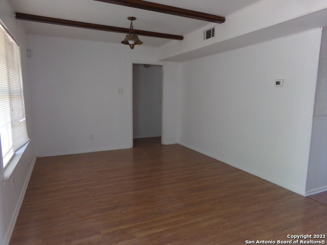 Image 16 of 29 For 5975 Babcock