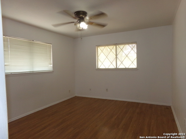 Image 19 of 29 For 5975 Babcock