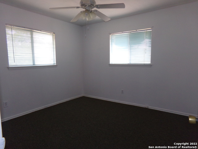 Image 28 of 29 For 5975 Babcock