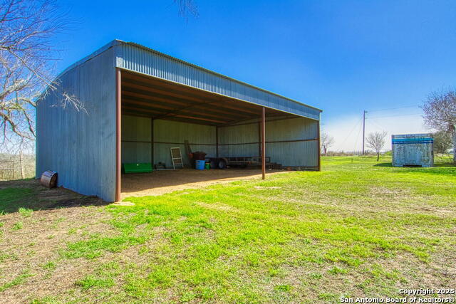 Image 38 of 47 For 12157 Fm 775