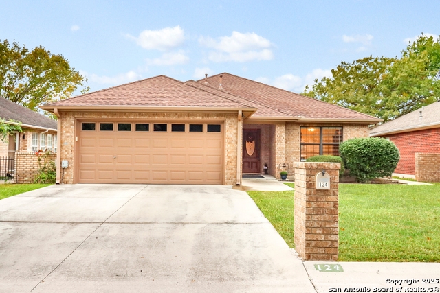 Listing photo id 0 for 124 Gardenridge