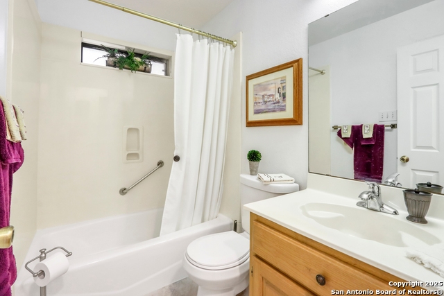 Listing photo id 20 for 124 Gardenridge