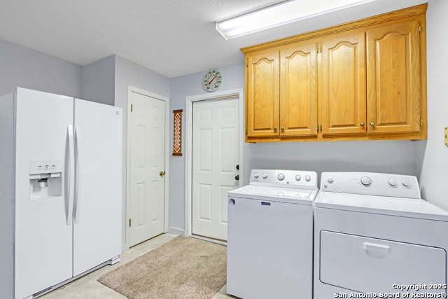 Listing photo id 21 for 124 Gardenridge