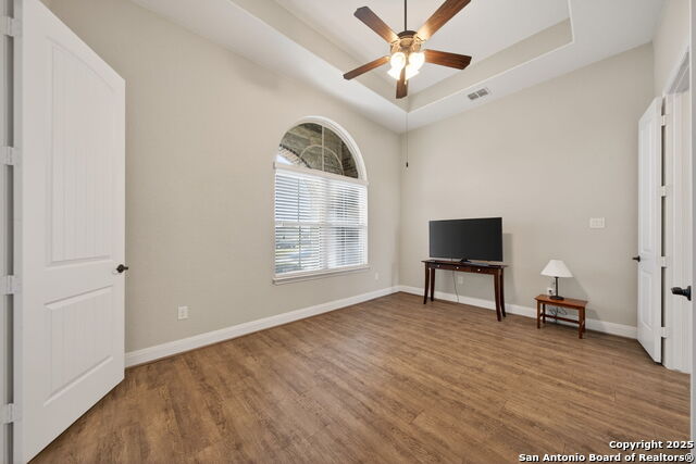 Image 13 of 34 For 3225 Harvest Hill Blvd