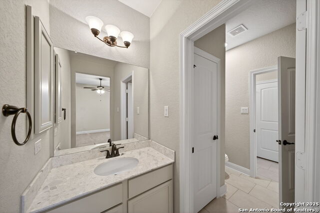 Image 21 of 34 For 3225 Harvest Hill Blvd