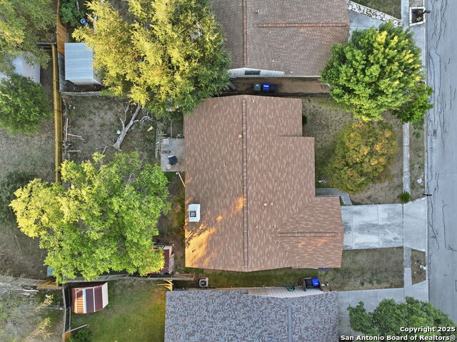 Image 29 of 29 For 5631 Wood Oak