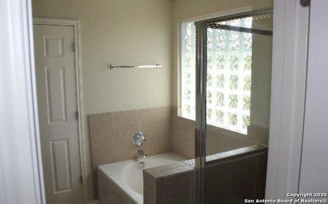 Listing photo id 9 for 9411 Rainbow Crk