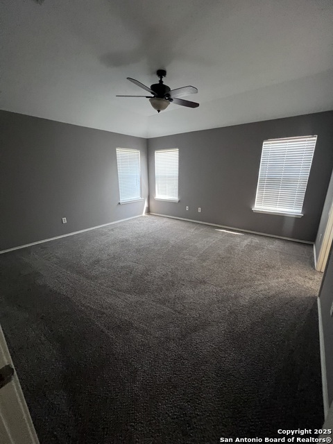 Listing photo id 7 for 9411 Rainbow Crk