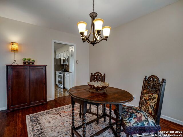 Image 11 of 37 For 602 Patricia Dr