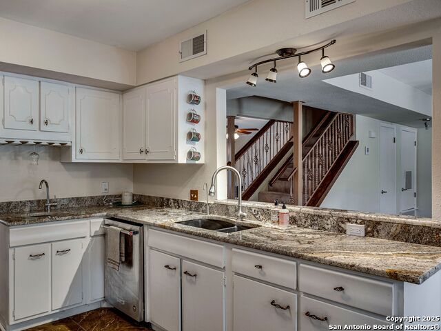 Image 17 of 37 For 602 Patricia Dr