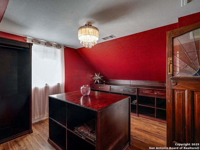 Image 34 of 37 For 602 Patricia Dr