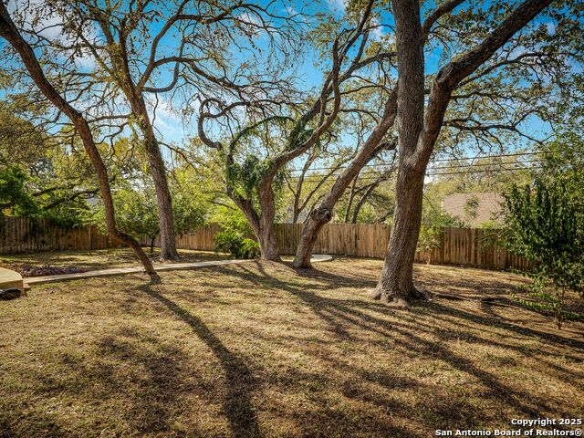 Image 37 of 37 For 602 Patricia Dr