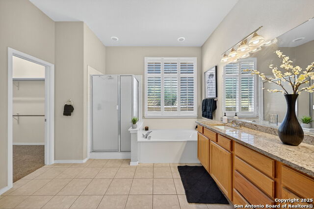 Image 29 of 46 For 8603 Artesia Gap