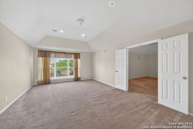 Image 35 of 46 For 8603 Artesia Gap