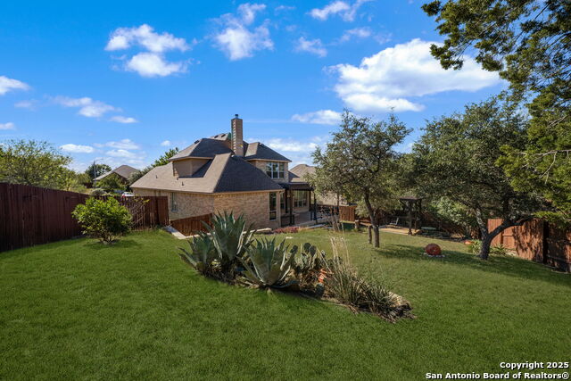 Image 45 of 46 For 8603 Artesia Gap