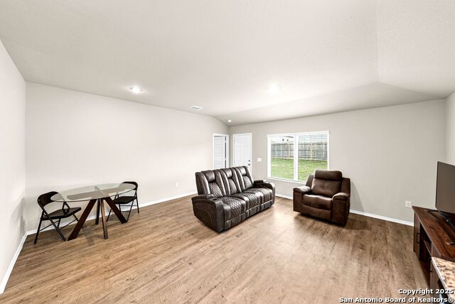 Image 12 of 26 For 19911 Wyatt Earp